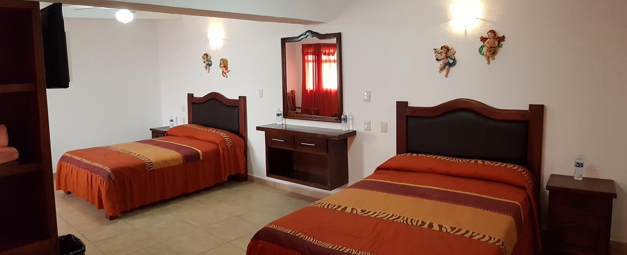 فندق El Jardin Del Eden تيكيسكيابان المظهر الخارجي الصورة